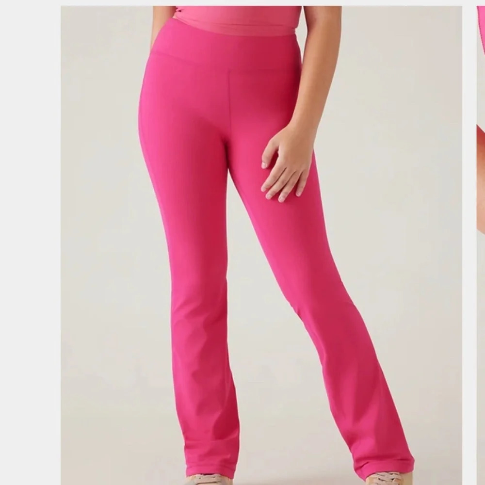 NWOT: Athleta Girl High Rise Chit Chat Flare Leggings Hot Pink Size XXL